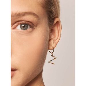 letters gold earrings 1